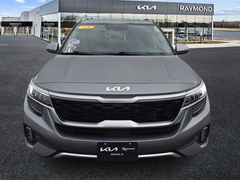 Certified 2023 Kia Seltos SX w/ SX Sunroof Package image 8