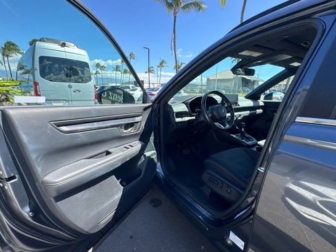 Used 2024 Honda CR-V Sport image 9