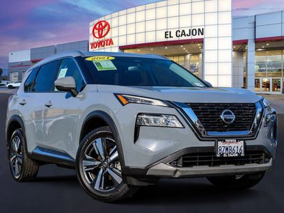 Used 2021 Nissan Rogue SL w/ Premium Package