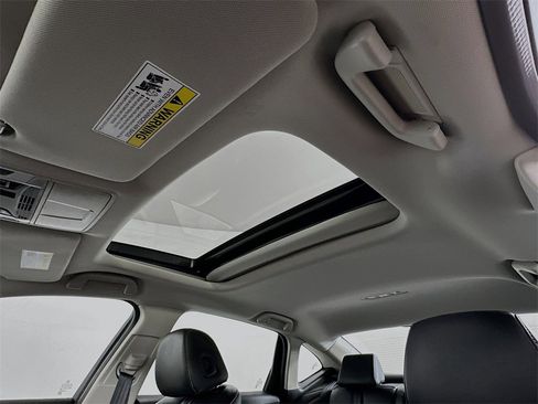 Used 2023 Acura TLX Technology Package image 11