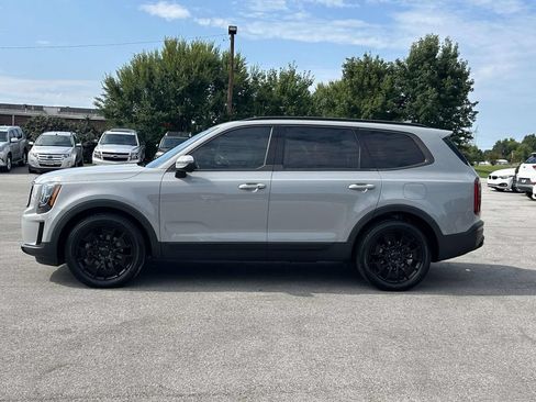 Used 2021 Kia Telluride EX w/ EX Premium Package AWD/4WD image 4