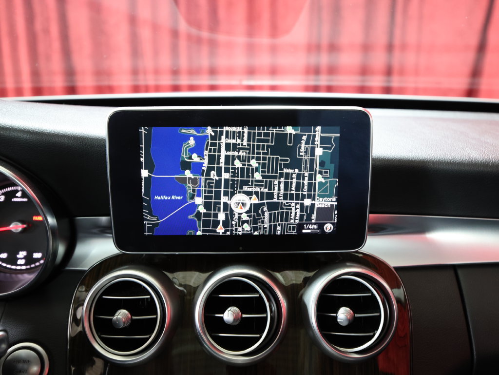 Used 2016 Mercedes-Benz C 300 4MATIC Sedan w/ Multimedia Package image 18