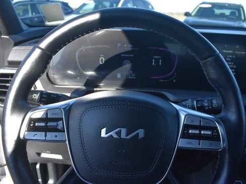 Certified 2024 Kia Telluride EX X-Line AWD/4WD image 34