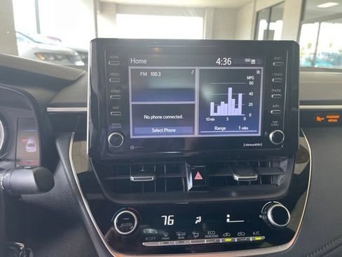Used 2021 Toyota Corolla SE FWD image 15