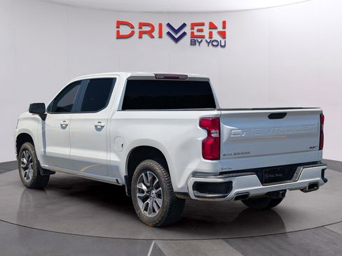 Used 2022 Chevrolet Silverado 1500 RST AWD/4WD image 3
