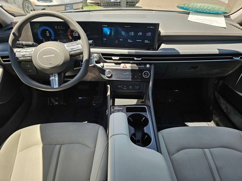 Certified 2025 Hyundai Sonata SEL AWD/4WD image 21