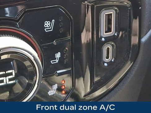 Used 2023 Chevrolet Silverado 1500 LTZ AWD/4WD image 16