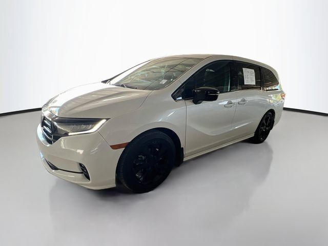 Certified 2024 Honda Odyssey Sport image 4