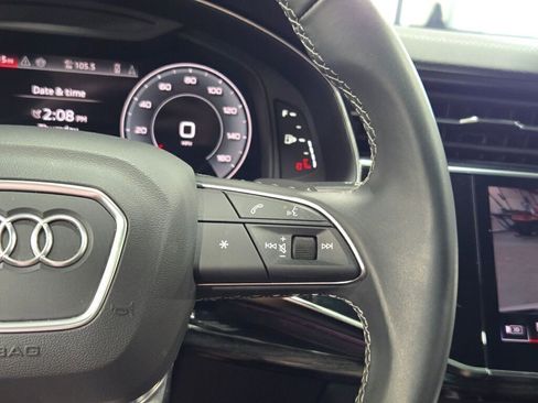Used 2025 Audi Q7 3.0T Premium Plus image 32