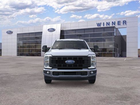 New 2026 Ford F350 XL w/ XL Chrome Package RWD image 6