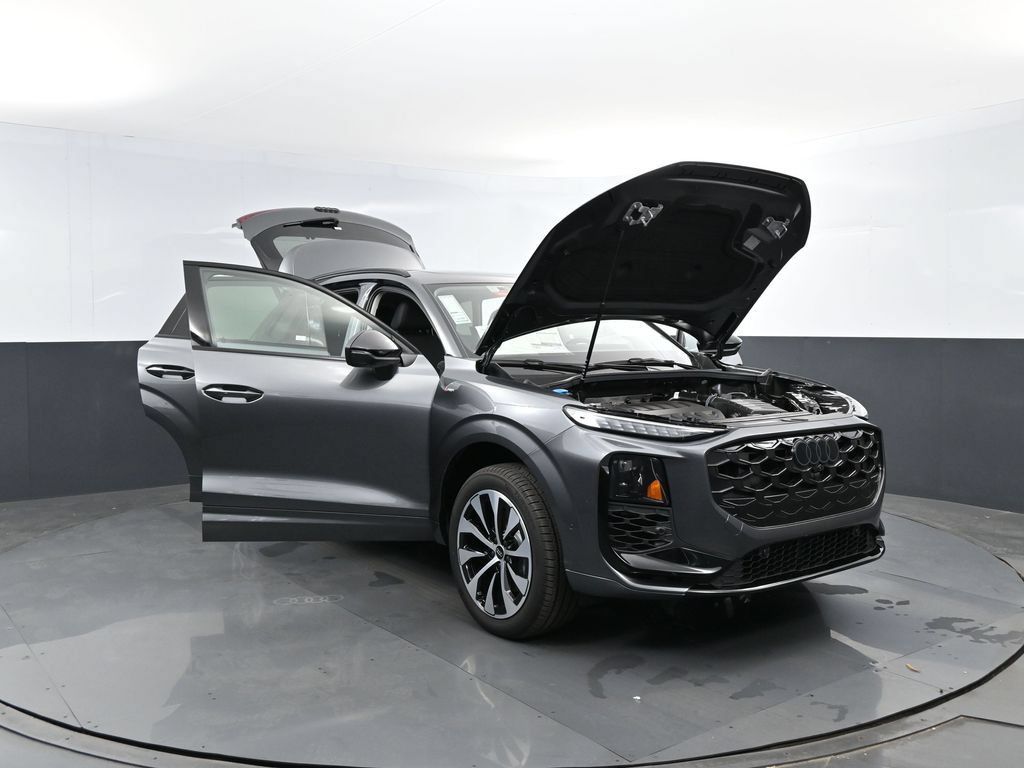 New 2026 Audi Q3 quattro 2.0T AWD/4WD image 29
