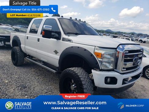 Used 2014 Ford F250 Platinum w/ FX4 Off-Road Package AWD/4WD image 5