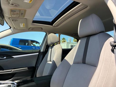 Used 2019 Honda Civic EX image 13