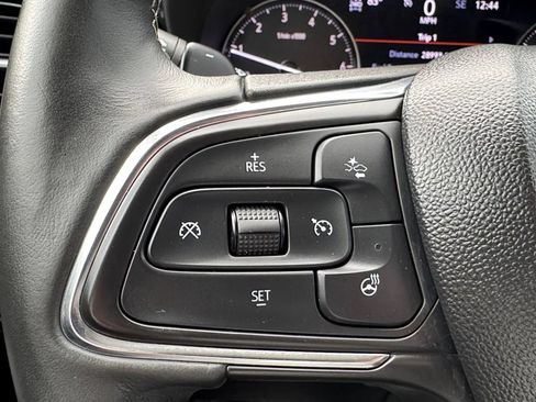 Used 2023 Buick Envision Essence AWD/4WD image 15
