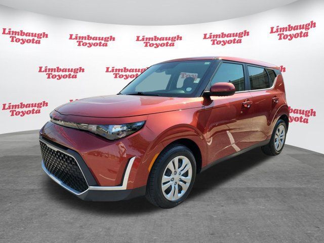 Used 2024 Kia Soul LX FWD image 19
