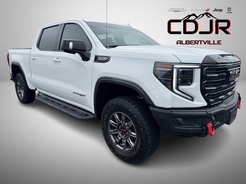 Used 2025 GMC Sierra 1500 AT4X image 1