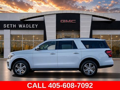 Used 2024 Ford Expedition Max Limited RWD image 4
