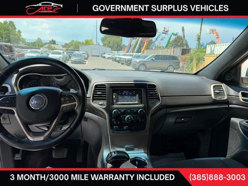 Used 2014 Jeep Grand Cherokee Laredo w/ Quick Order Package 23E AWD/4WD image 12