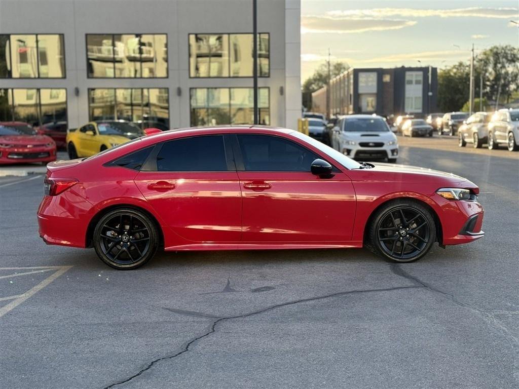 Used 2022 Honda Civic Sport image 8