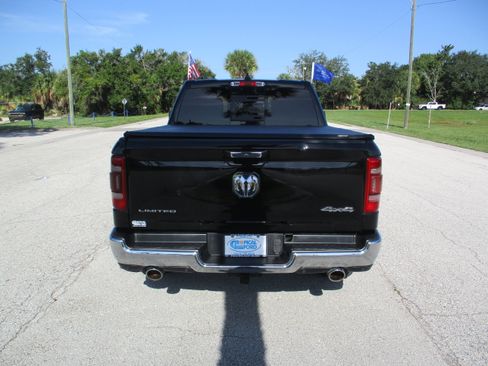 Used 2019 RAM 1500 Limited AWD/4WD image 6