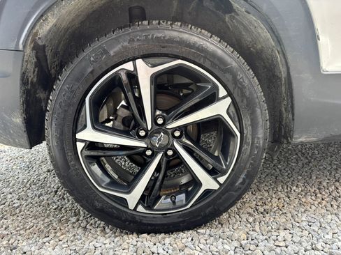 Used 2021 Chevrolet TrailBlazer RS w/ Sun and Liftgate Package image 7