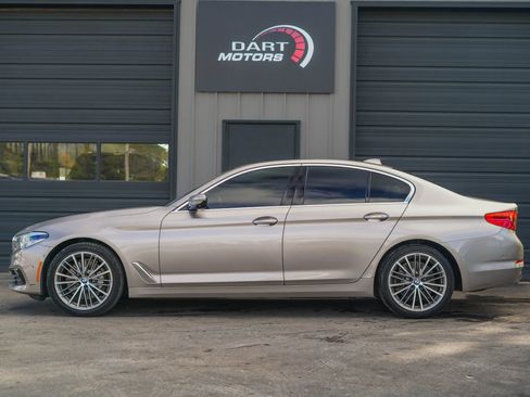 Used 2017 BMW 540i xDrive image 4