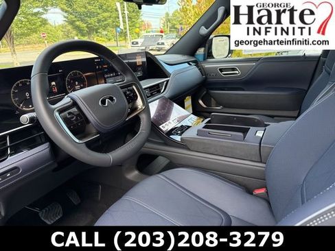 New 2026 INFINITI QX80 4WD w/ Sport Exterior Package image 25