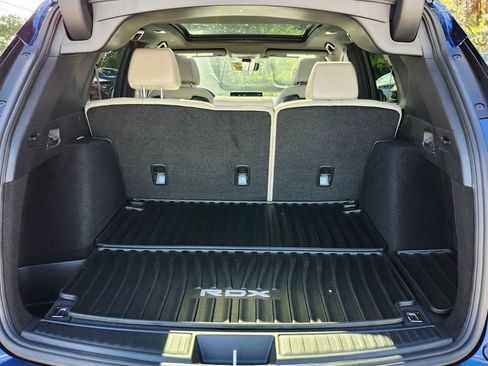 Used 2025 Acura RDX SH-AWD image 10