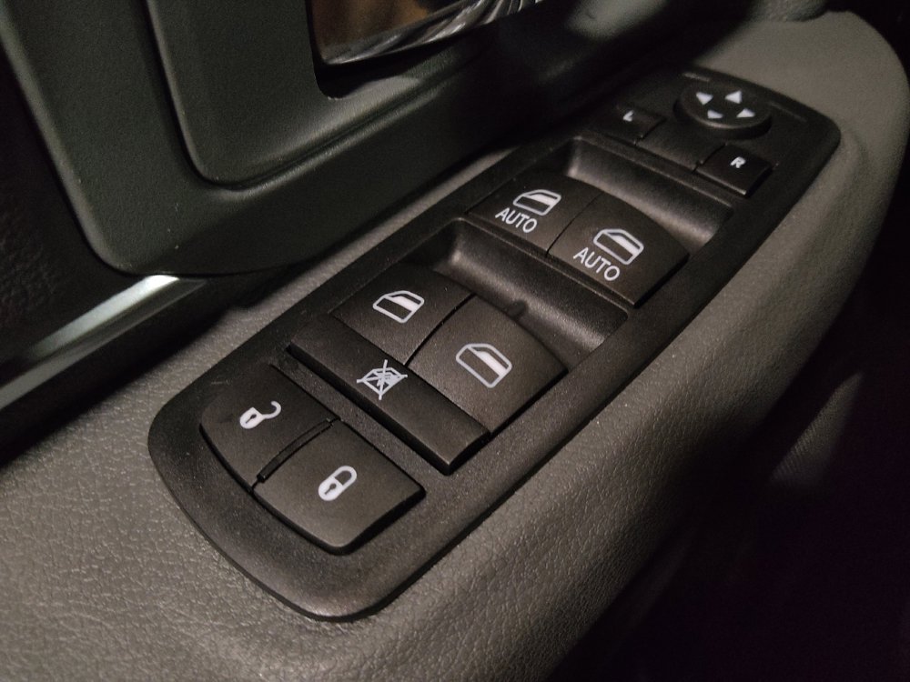 Used 2013 RAM 1500 Big Horn RWD image 27