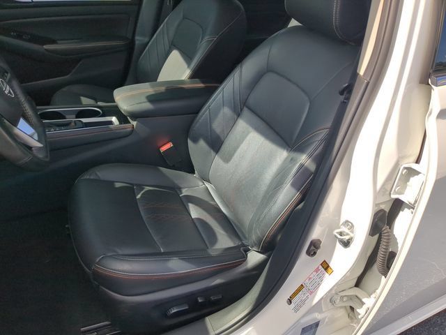 Used 2024 Nissan Altima 2.5 SR w/ SR Premium Package FWD image 22