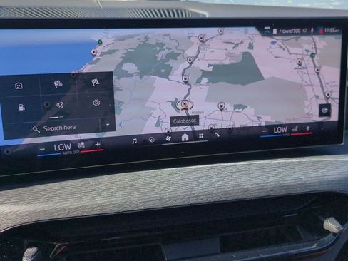 Used 2025 BMW 430i Convertible w/ M Sport Package image 11