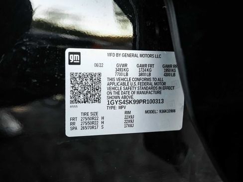 Used 2023 Cadillac Escalade ESV V image 38