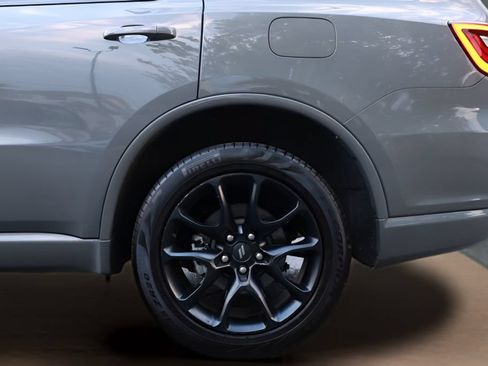 Used 2025 Dodge Durango GT AWD/4WD image 7
