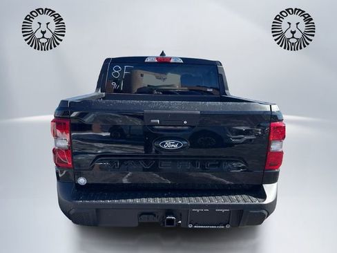 New 2026 Ford Maverick Lariat w/ Black Appearance Package image 6