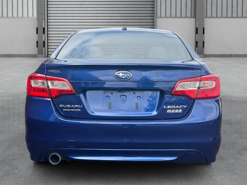 Used 2015 Subaru Legacy 2.5i Limited AWD/4WD image 10