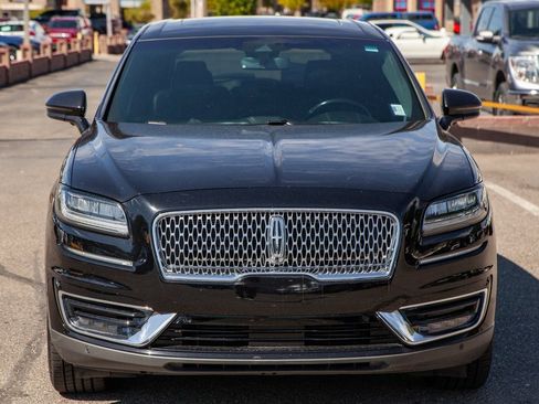 Used 2019 Lincoln Nautilus Reserve image 3