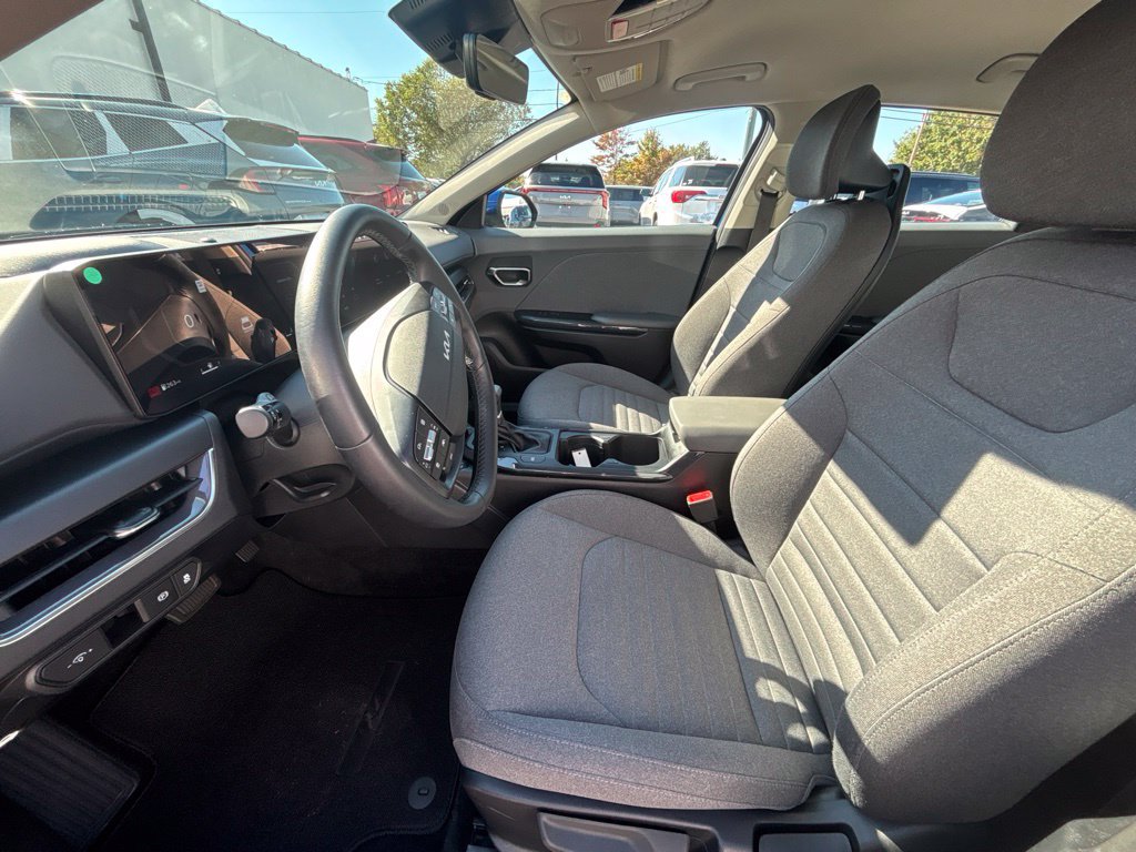Certified 2025 Kia K4 EX FWD image 13