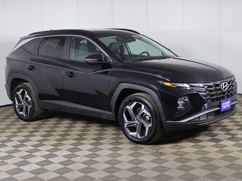 Used 2023 Hyundai Tucson SEL w/ Convenience Package AWD/4WD image 2