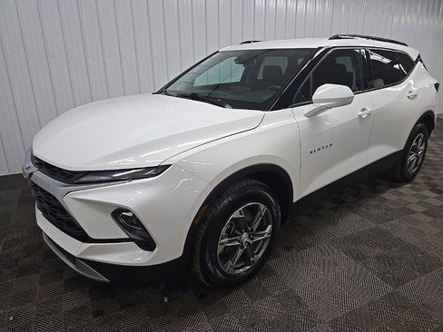 Used 2023 Chevrolet Blazer LT w/ Convenience Package image 8