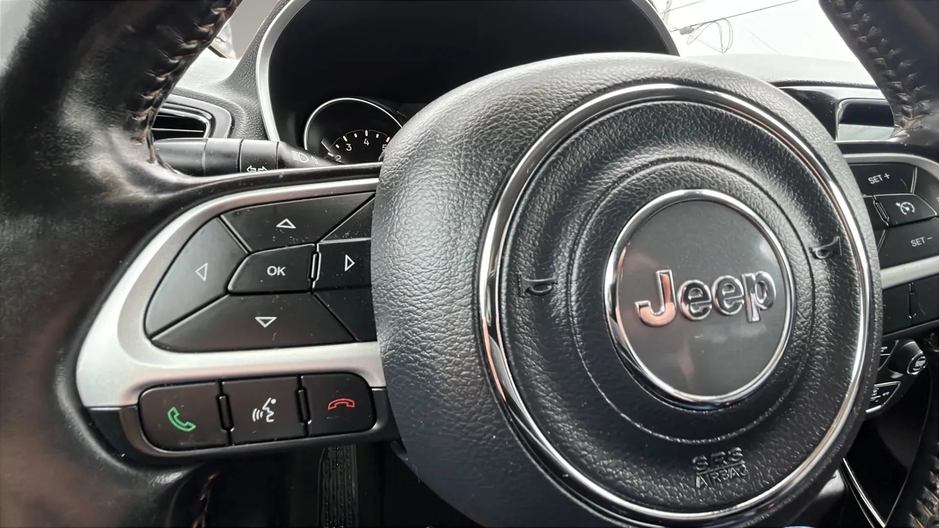 Used 2020 Jeep Compass Limited FWD image 14