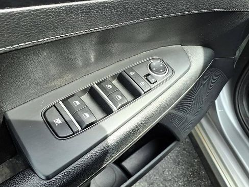 Used 2022 Kia Forte GT-Line w/ GT-Line Premium Package FWD image 12