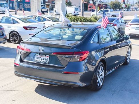 Used 2023 Honda Civic LX image 5