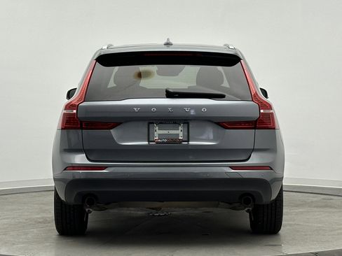 Used 2020 Volvo XC60 T5 Momentum image 6