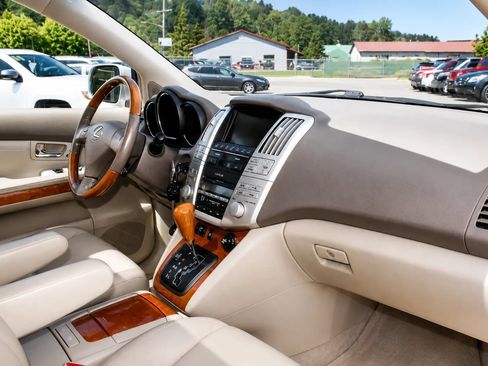 Used 2004 Lexus RX 330 AWD w/ Premium Plus Pkg image 16