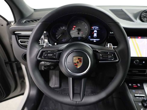 New 2026 Porsche Macan S image 25