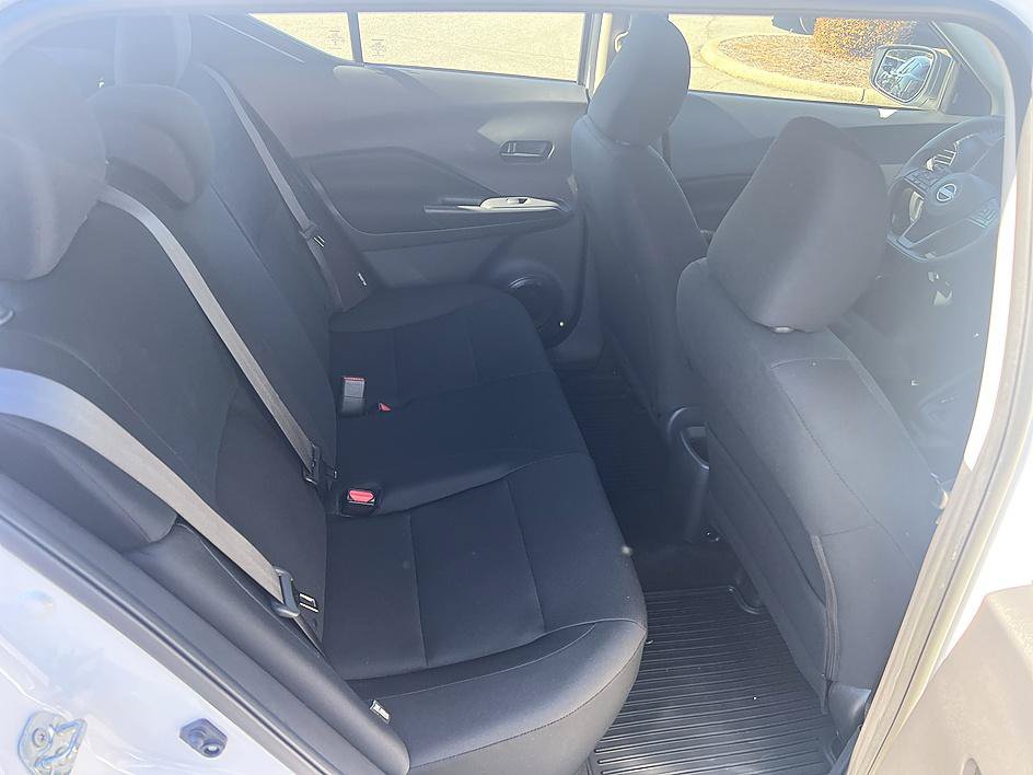 Certified 2025 Nissan Kicks Play S FWD image 16