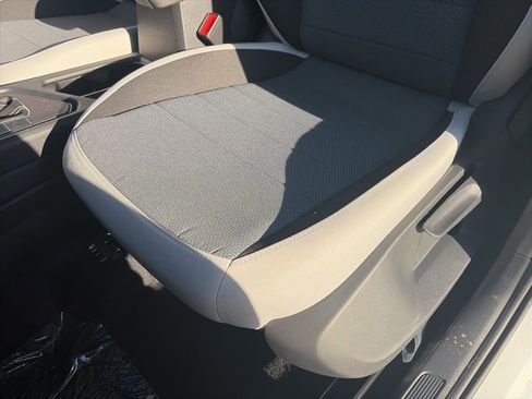 New 2026 Volkswagen Taos S FWD image 21