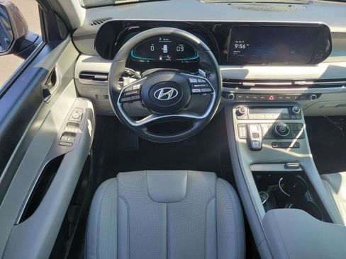 Used 2024 Hyundai Palisade SEL FWD image 7