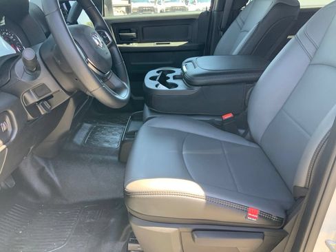 New 2026 RAM 5500 Tradesman w/ Chrome Appearance Group RWD image 13