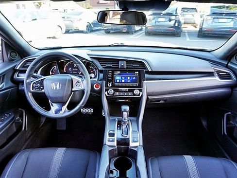 Used 2019 Honda Civic Sport image 17